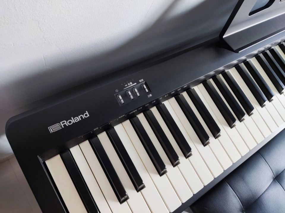 Chi tiết đàn ROLAND FP-18 - Hình 4